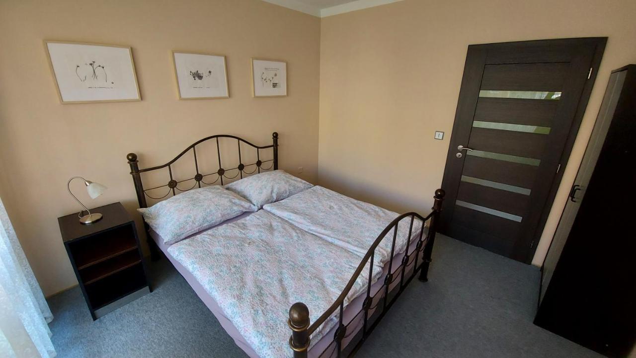 Apartman Eva - Plne Vybaveny Byt - Týn nad Vltavou المظهر الخارجي الصورة